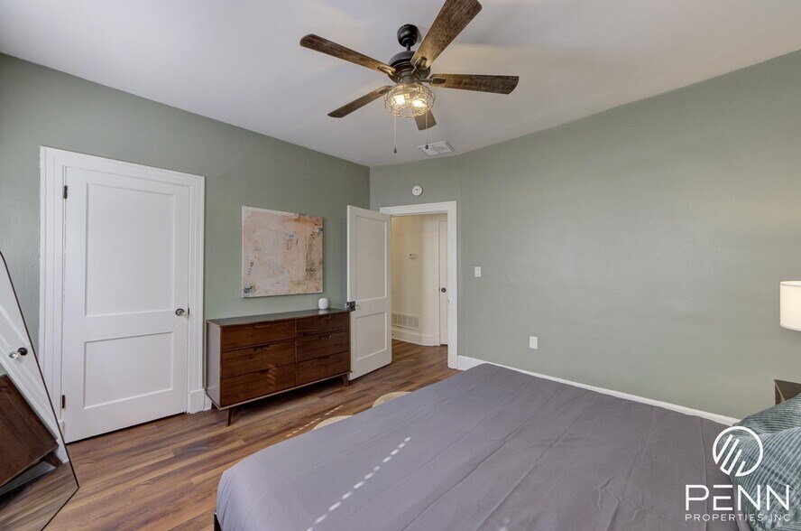 More Photos Of 2375 Forrest Ave, Memphis Apartments For Sale