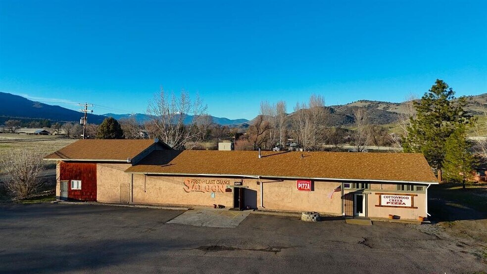 More Photos Of 14724 Hornbrook rd, Hornbrook Restaurant For Sale