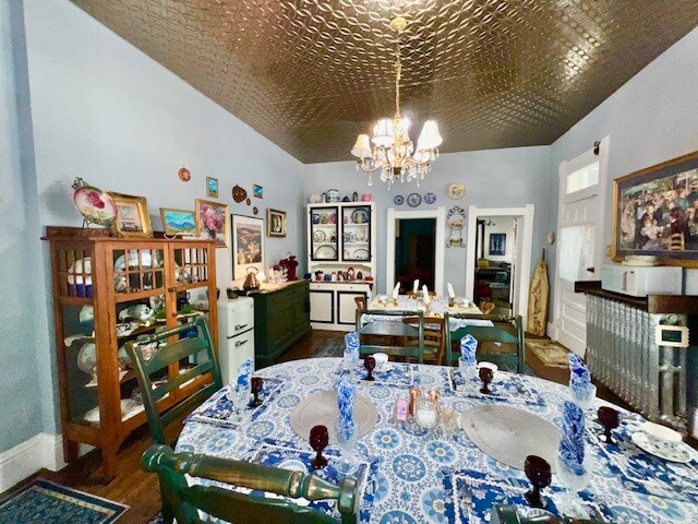 More Photos Of 301 S 3rd St, Raton Hospitality For Sale