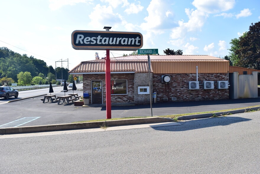 Primary Photo Of 1515 Port Matilda Hwy, Philipsburg General Retail For Sale