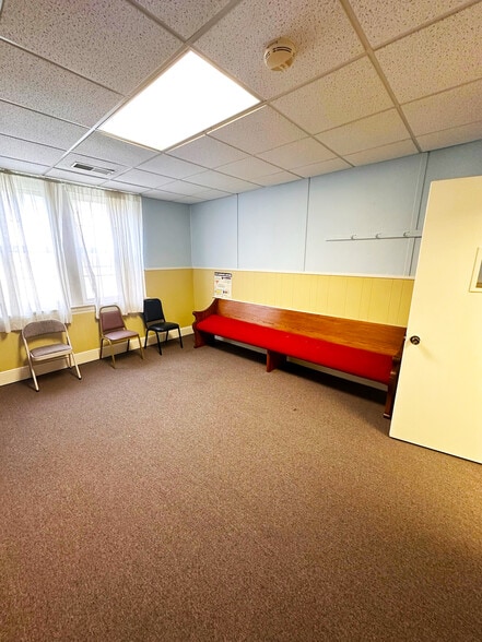 More Photos Of 9801 Cooper Church Dr, Louisville Religious Facility For Sale