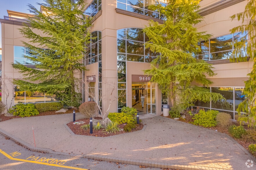 More Photos Of 9440 202nd St, Langley Twp Office For Lease