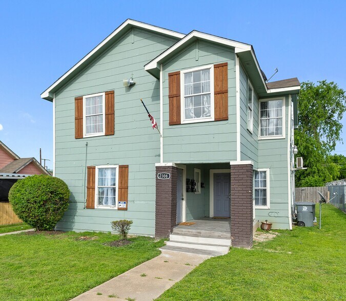 Primary Photo Of 2308 Britton Dr, Dallas Multifamily For Sale
