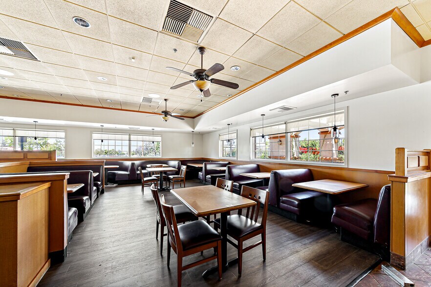 More Photos Of 1317 S Lone Hill Ave, Glendora Restaurant For Lease