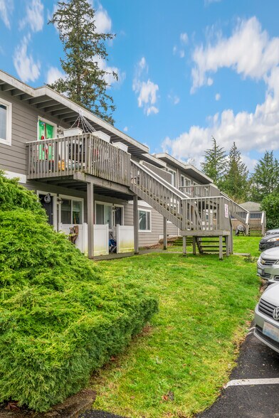 More Photos Of 6608 106th Street Ct E, Puyallup Apartments For Sale