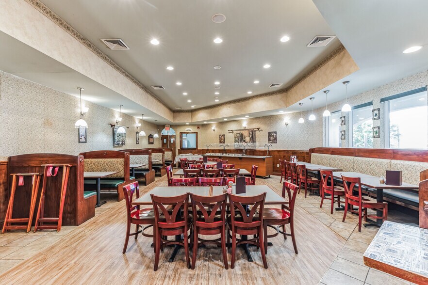 More Photos Of 947 N Delsea Dr, Vineland Restaurant For Sale