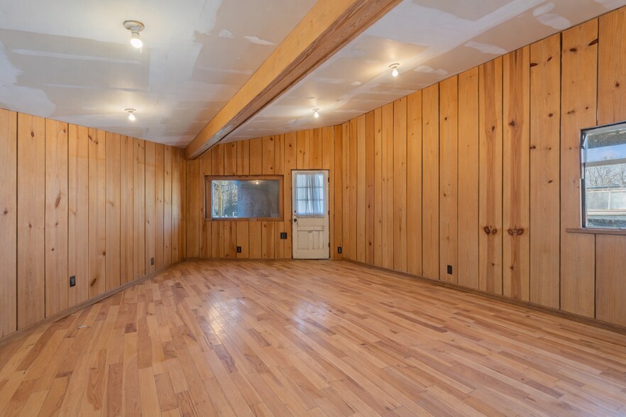 More Photos Of 40082 County Road 591, Jay Apartments For Sale