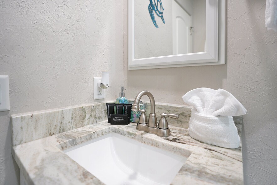 More Photos Of 571 Saint Judes Dr, Longboat Key Apartments For Sale