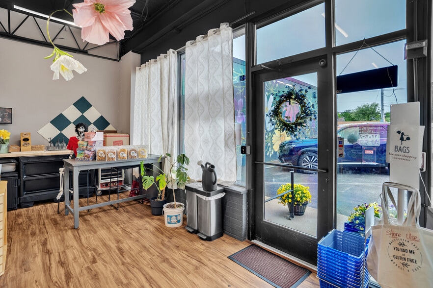 More Photos Of 5 Forbes St, Riverside Freestanding For Sale
