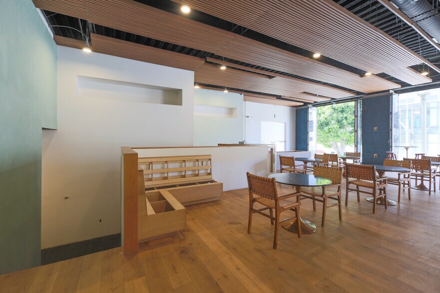 More Photos Of 915 Wilshire Blvd, Los Angeles Office For Lease