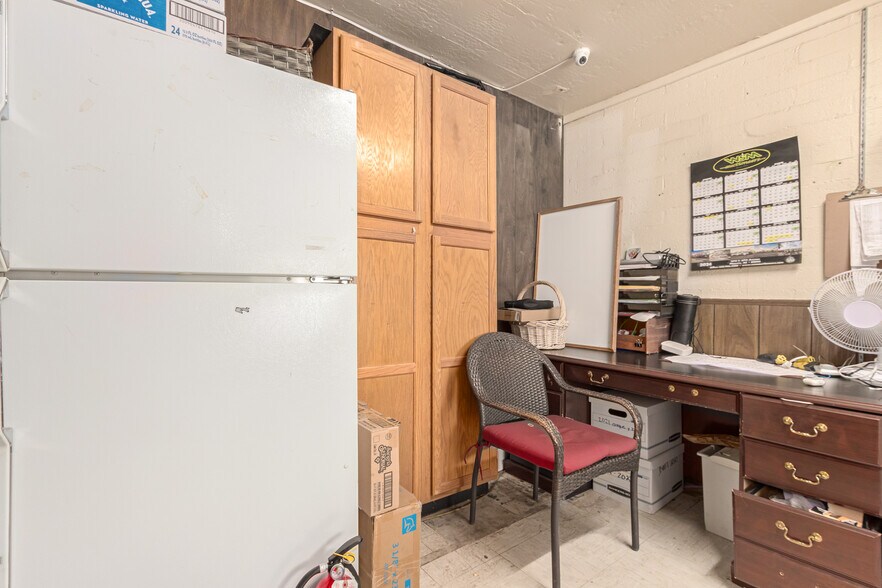 More Photos Of 22030 S Ellsworth Rd, Queen Creek General Retail For Sale