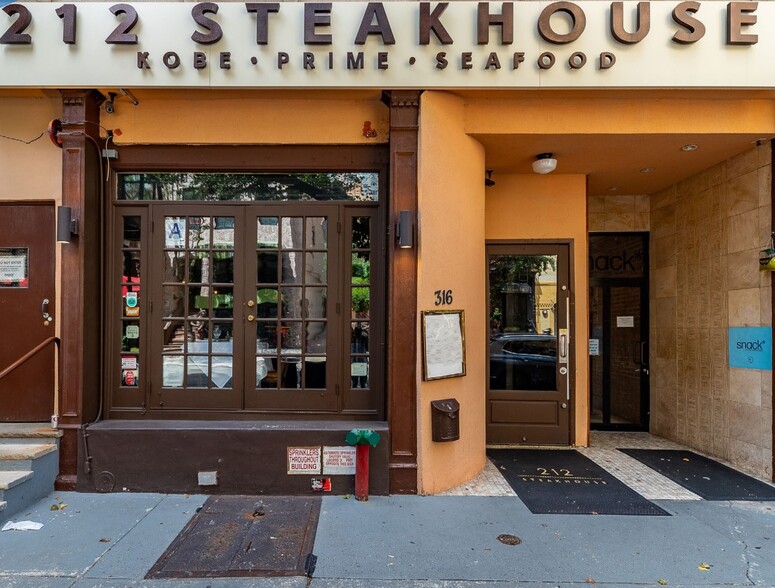 More Photos Of 316 E 53rd St, New York Office For Lease