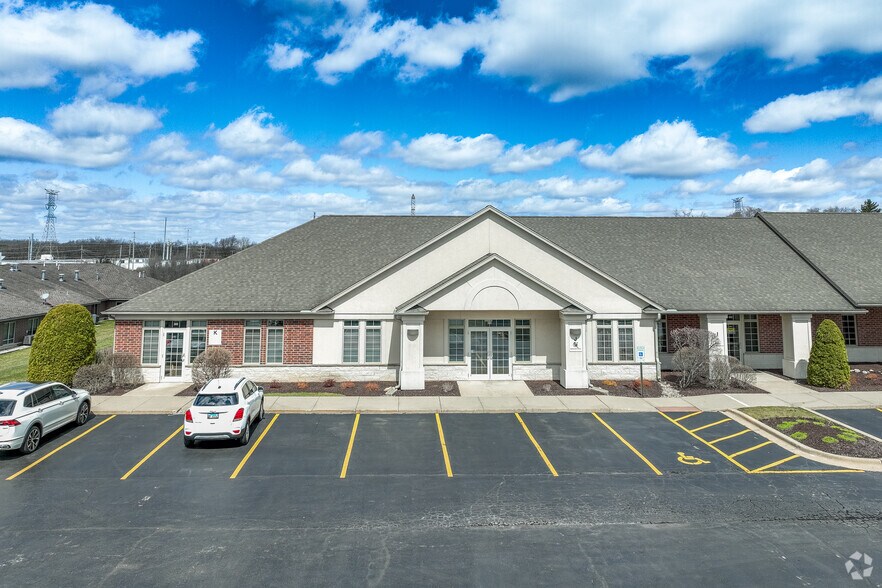 More Photos Of 380 N Terra Cotta Rd, Crystal Lake Medical For Lease