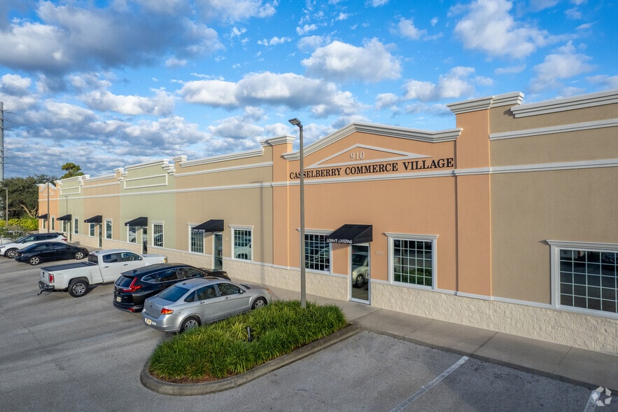 More Photos Of 910 Belle Ave, Casselberry Showroom For Sale