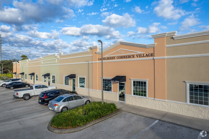 More Photos Of 910 Belle Ave, Casselberry Showroom For Lease