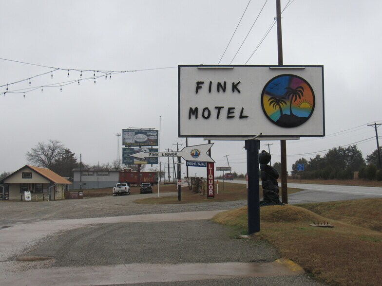 More Photos Of 75005 N Hwy 289, Pottsboro Hotel For Sale