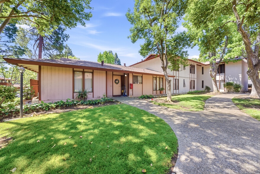 Primary Photo Of 670 Tempe Ct, Pleasant Hill Apartments For Sale