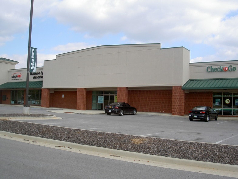More Photos Of 97 Hughes Rd, Madison General Retail For Lease