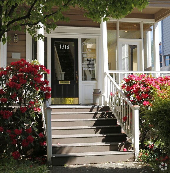 More Photos Of 1318 SW 12th Ave, Portland Office For Sale