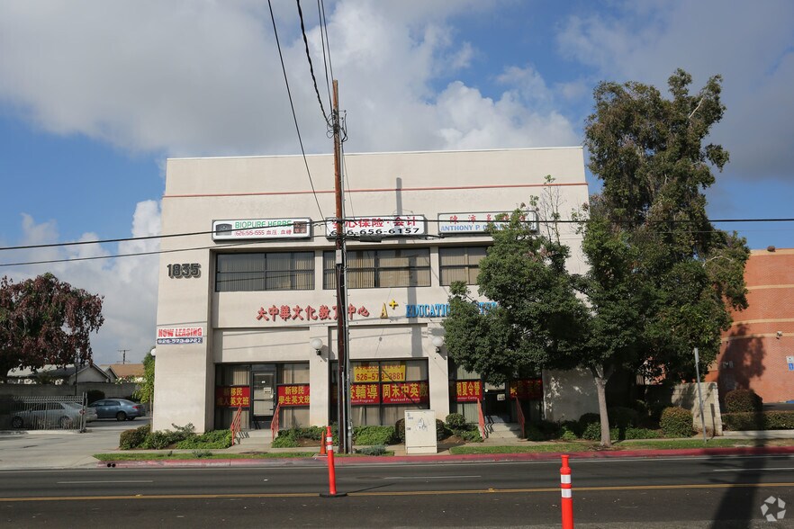 More Photos Of 1835 S Del Mar Ave, San Gabriel Office For Sale
