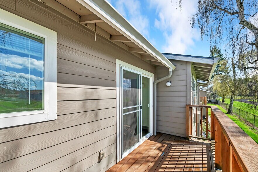 More Photos Of 17726 SE Division St, Portland Apartments For Sale