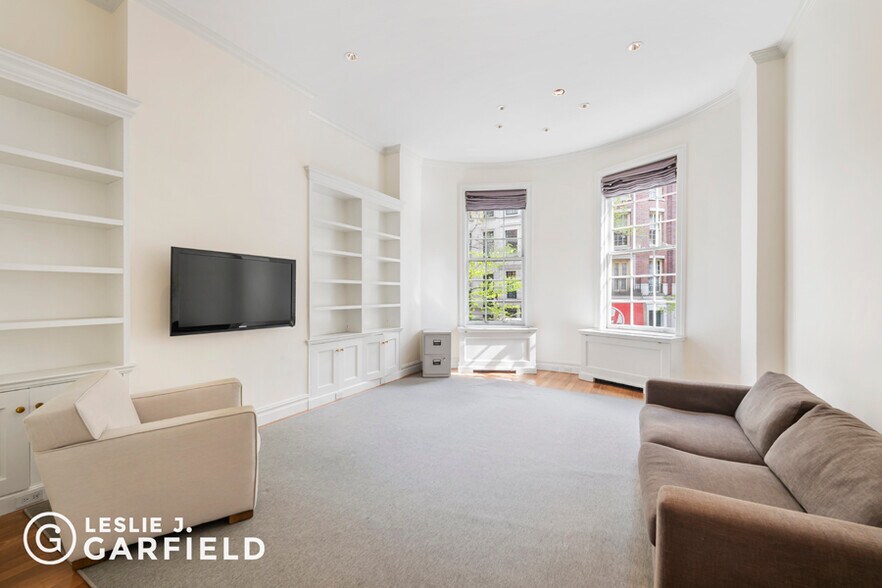 More Photos Of 38 E 63rd St, New York Office Residential For Sale