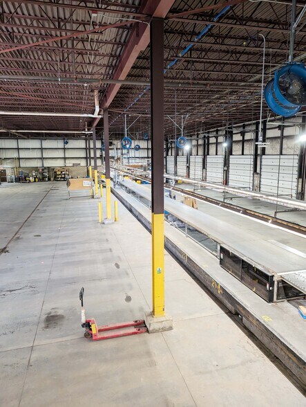 More Photos Of 5880 Success Dr, Rome Distribution For Lease