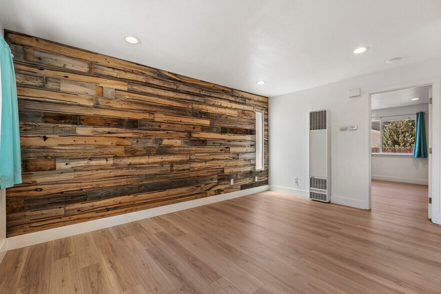 More Photos Of 521 Sinclair, Reno Apartments For Sale