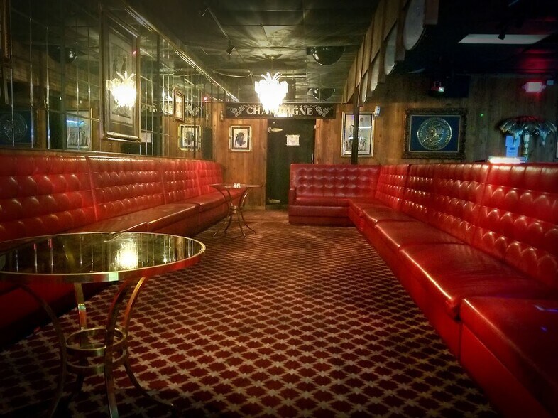 More Photos Of 1310 S Orange Blossom Trl, Orlando Bar For Sale