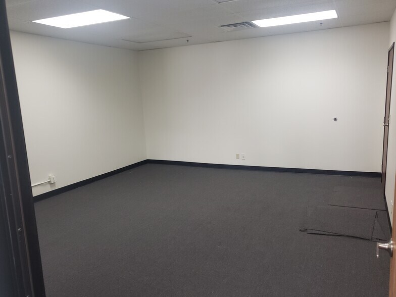 More Photos Of 402 S Milliken Ave, Ontario Unknown For Lease