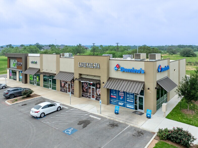 More Photos Of 194 S FM 1346, La Vernia Restaurant For Lease