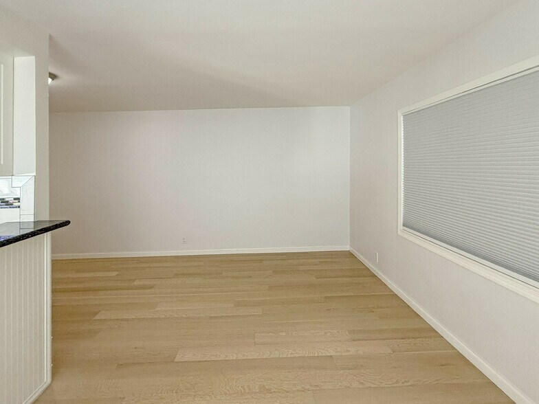 More Photos Of 1919 Curtis St, Berkeley Apartments For Sale