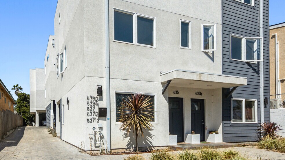More Photos Of 635 N Harvard Blvd, Los Angeles Apartments For Sale