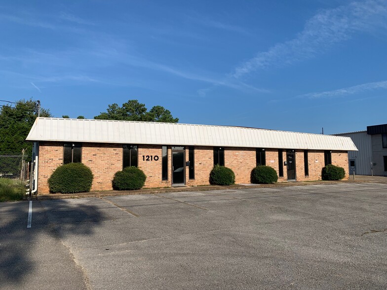 Primary Photo Of 1210 Hutson Dr, Mobile Office For Lease