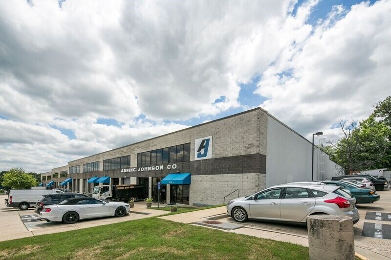 More Photos Of 9408 Gunston Cove Rd, Lorton Warehouse For Lease