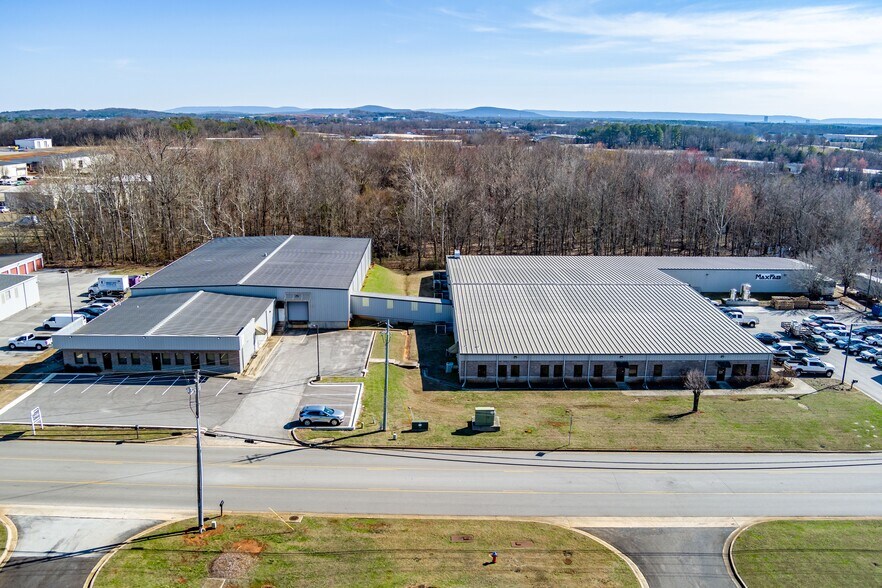 Primary Photo Of 144 Jetplex Ln, Madison Warehouse For Sale