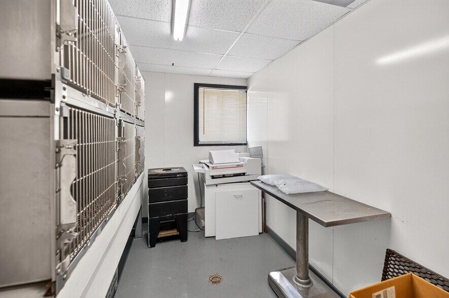 More Photos Of 1412 US-19 Hwy, Thomaston Healthcare For Sale