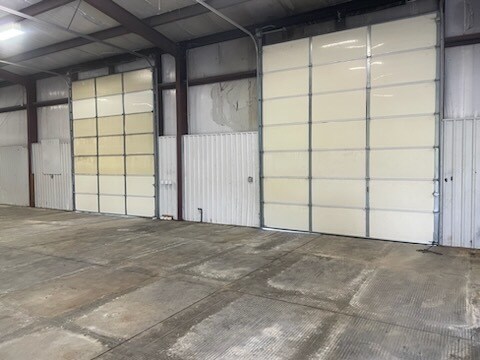 More Photos Of 307 NW 5th St, Pryor Industrial For Sale