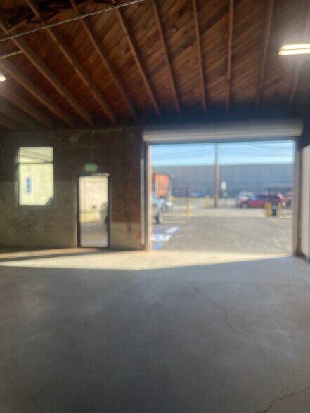 More Photos Of 13525 Alma Ave, Gardena Manufacturing For Lease