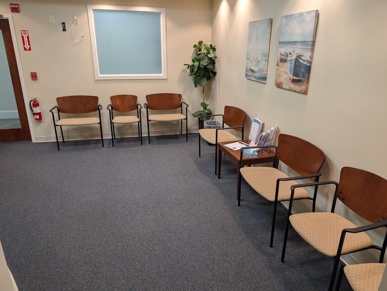 More Photos Of 70 Airport Rd, Hyannis Light Distribution For Lease