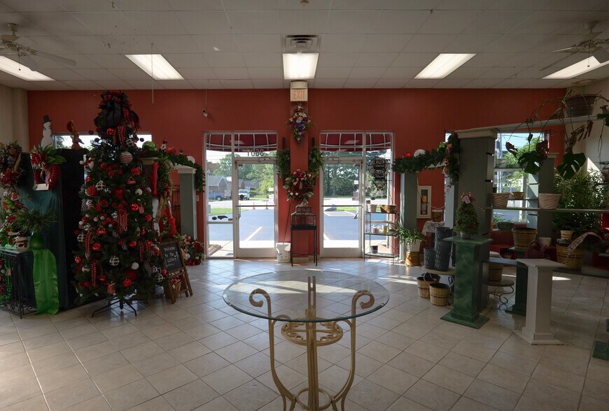 More Photos Of 3601 Airport Blvd NW, Wilson Freestanding For Lease
