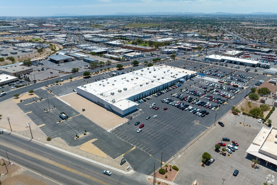 More Photos Of 1359 Lomaland Dr, El Paso Office For Lease