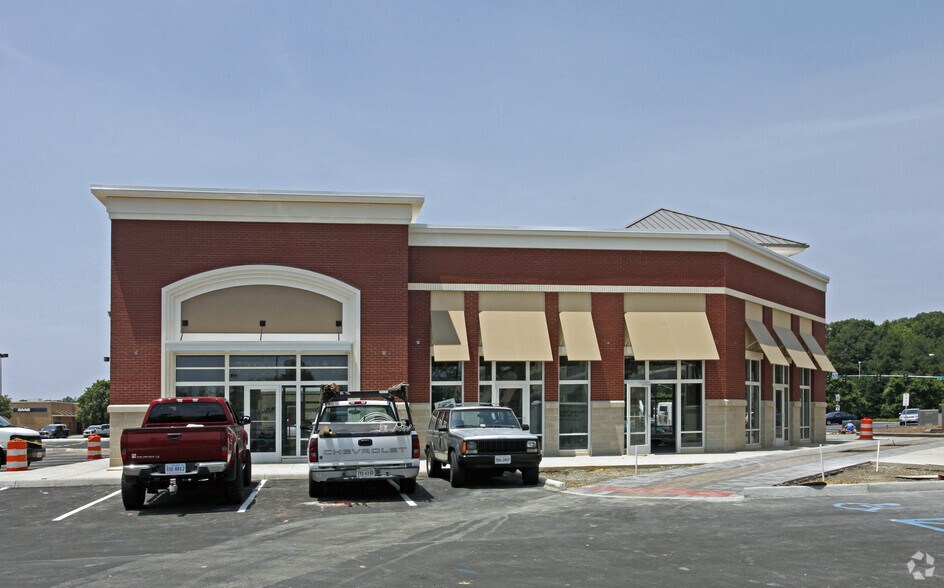 12515 Jefferson Ave Newport News VA 23602 For Lease Cityfeet com
