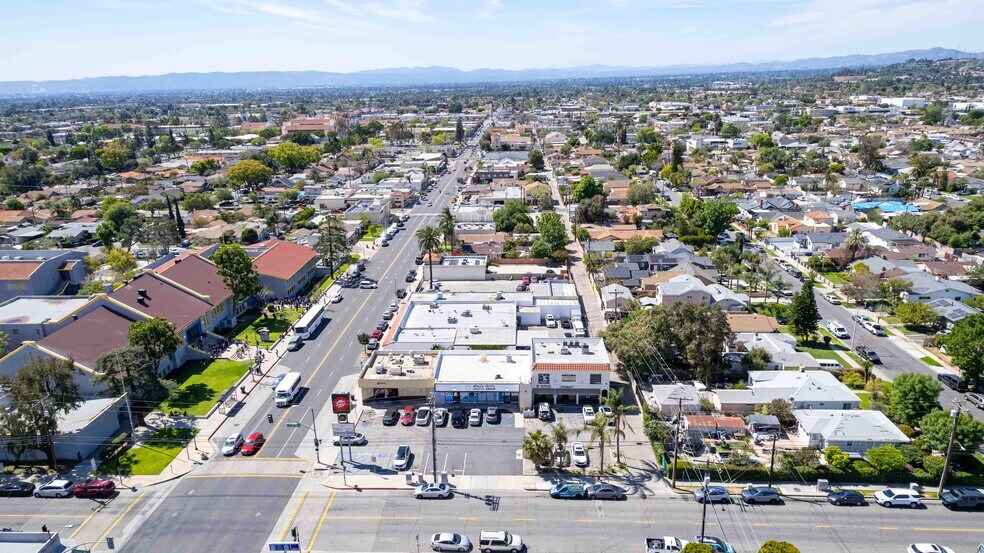 More Photos Of 1108 5th St, San Fernando Storefront Retail Office For Sale