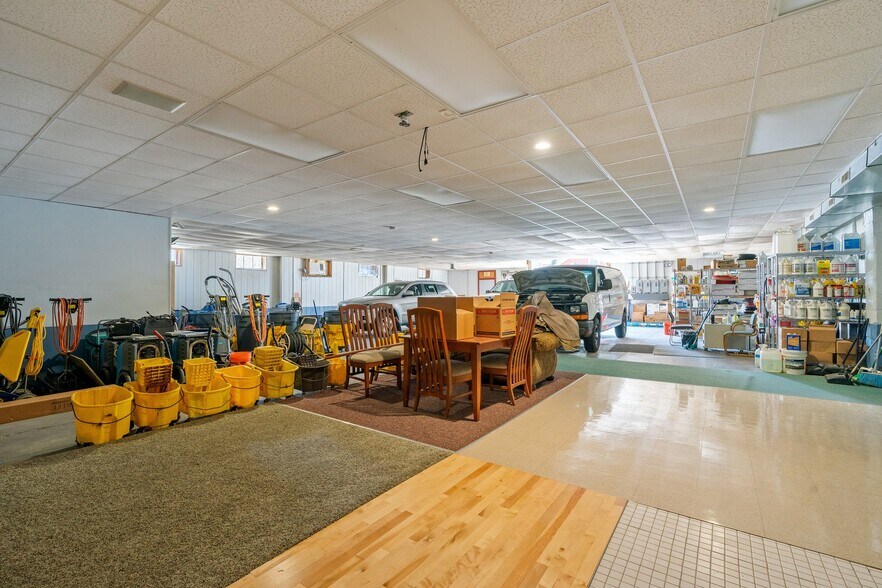 More Photos Of 75 Jackson Ave, Cohoes Warehouse For Lease