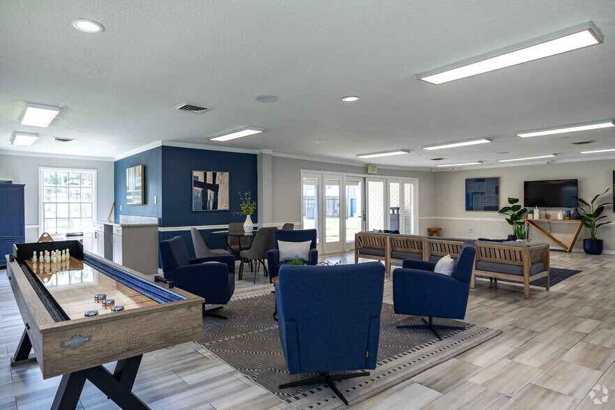 More Photos Of 6900 Concord Dr, Tampa Apartments For Sale