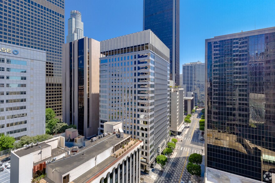 More Photos Of 811 Wilshire Blvd, Los Angeles Office For Lease