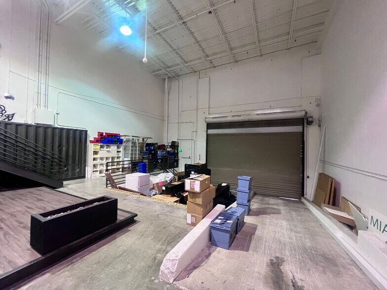 More Photos Of 7620 NW 25th St, Miami Distribution For Lease