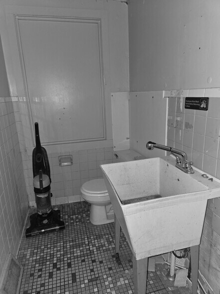 More Photos Of 401 Main St, Tarkio Restaurant For Sale