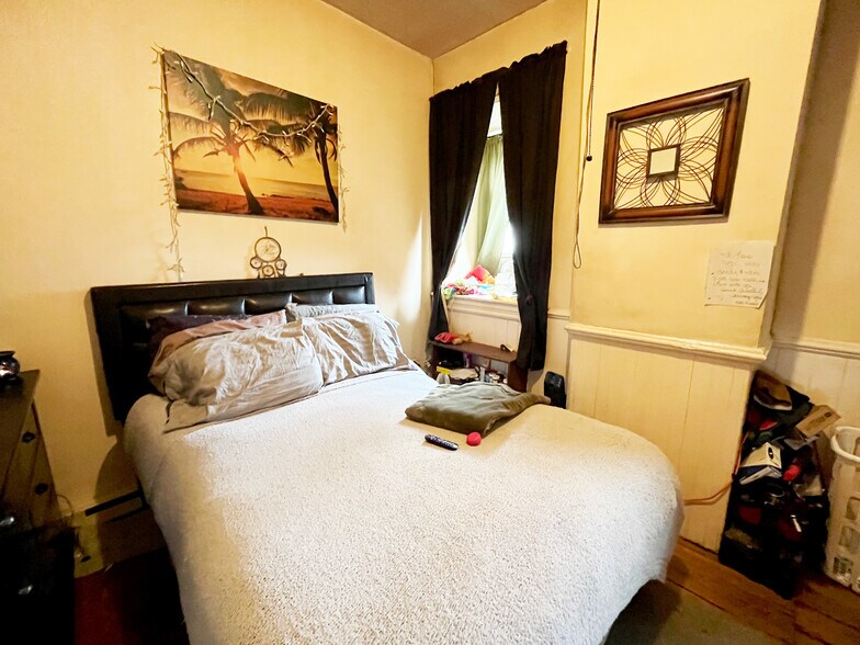 More Photos Of 343-347 Main St, Clinton Apartments For Sale